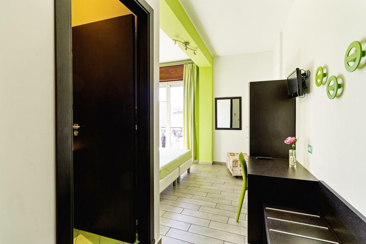גיארדיני נאקסוס Seaview Terrace Sunny Apartment מראה חיצוני תמונה