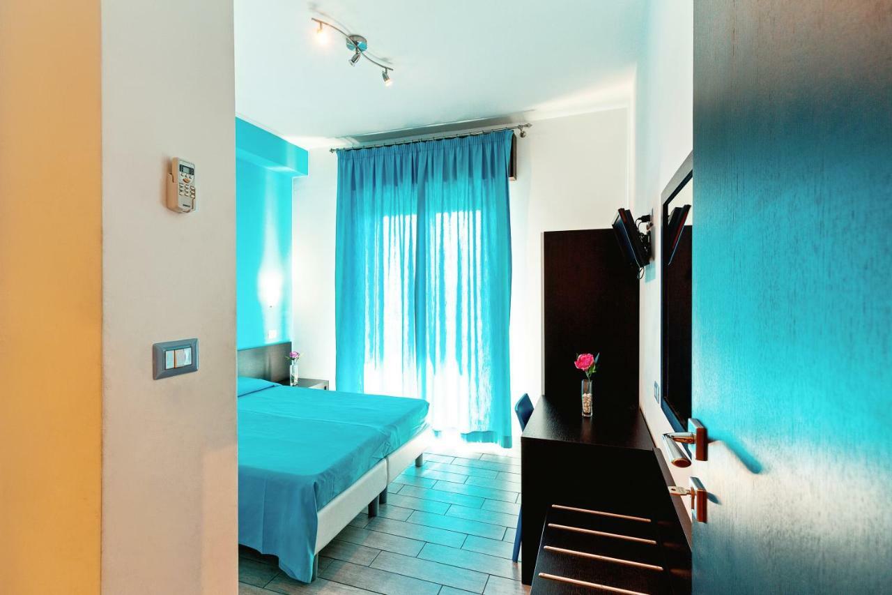 גיארדיני נאקסוס Seaview Terrace Sunny Apartment מראה חיצוני תמונה
